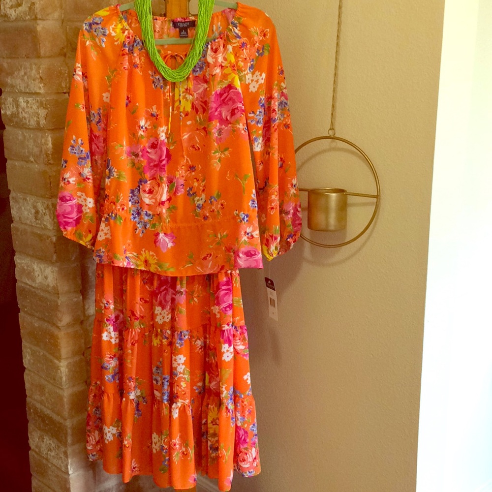 Chaps Floral blouse and skirt NWT size sm